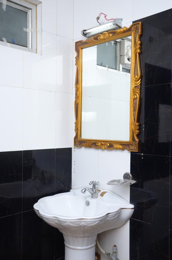 Hotel Rahul Deluxe Nagpur Exterior photo